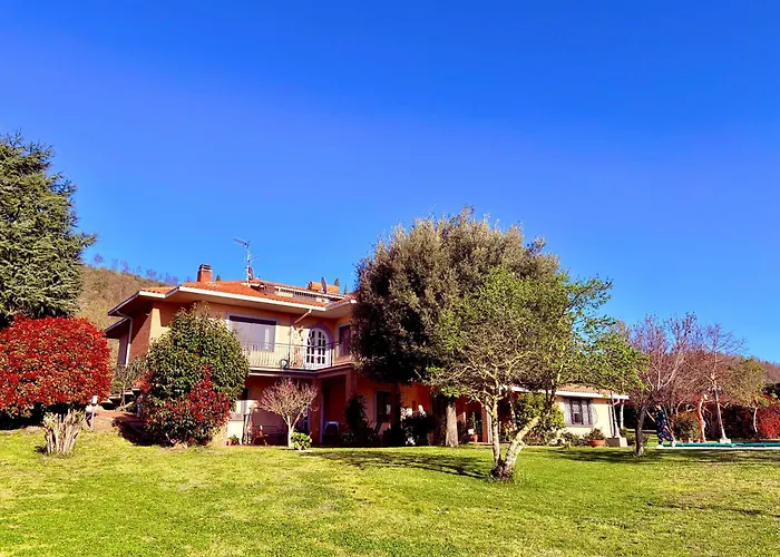 Villa Montesegnale