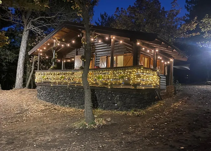 Woods Etna Chalet