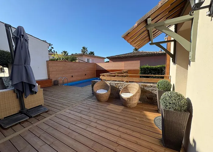 Magnifique Villa 8 Personnes Piscine Plage 15 Min A Pied