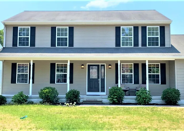 208 Pontaxit Avenue, North Cape May