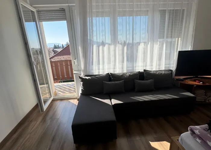 Kertvarosi Apartman