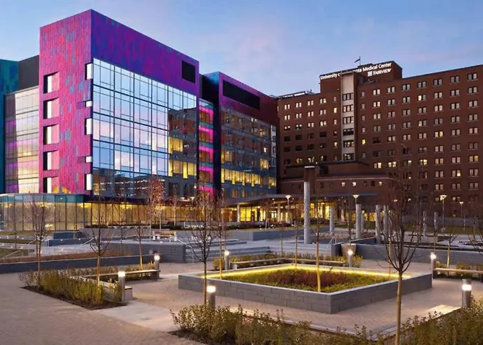 Luxury 1Bd Gym Rooftop Street Parking By Dt Umn