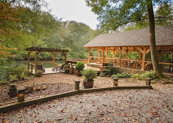 Ocoee Cabin Beautiful Cabin On The River'S Edge