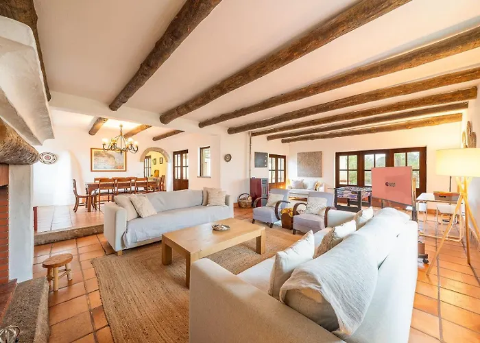 Guestready - Charming Villa With Pool In Sesimbra