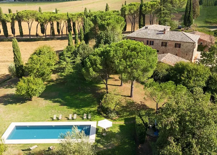 Fattoria Belvedere Alle Vigne 6 By Vacavilla