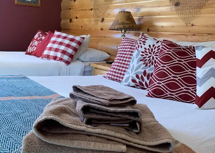 Muskie Bay Resort Cabins And Motel
