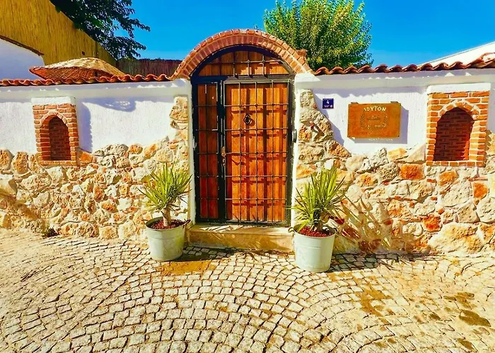 Adyton Guest House