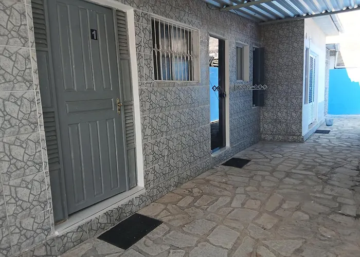 Suites Amplas Com Entrada Independente