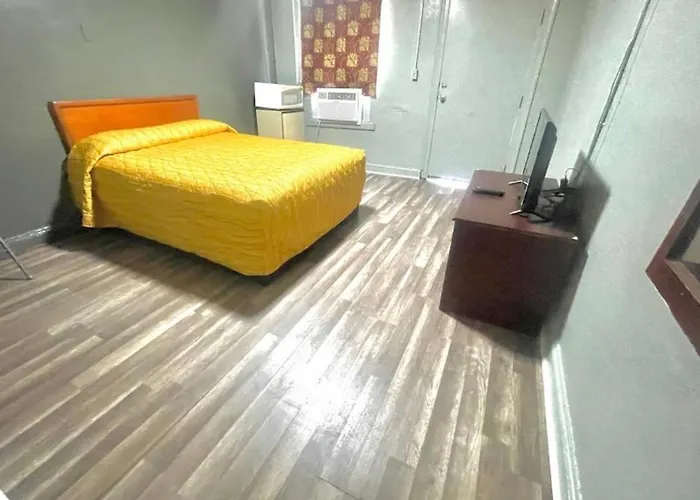 Woods Motel