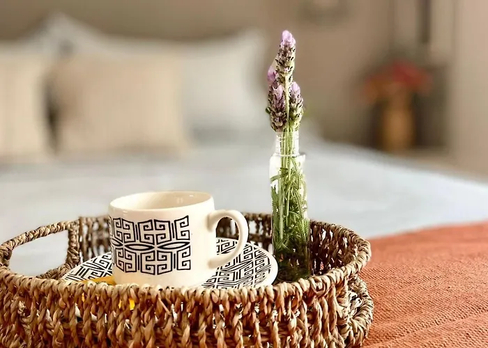 Villa Serena Garden - Suíte com Hidromassagem - Ideal Casal