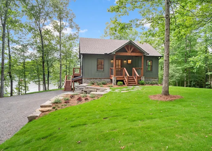 No Deadlines - Lake Fun For Families And Friends!