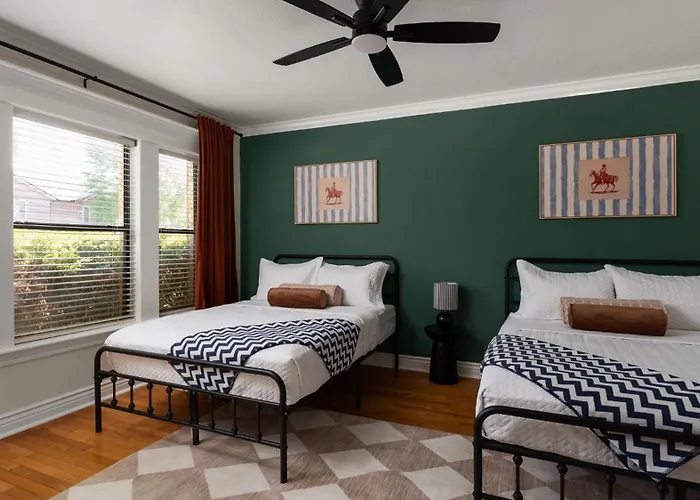 Cedar Park Parlor 5Br Hot Tub & Game Room