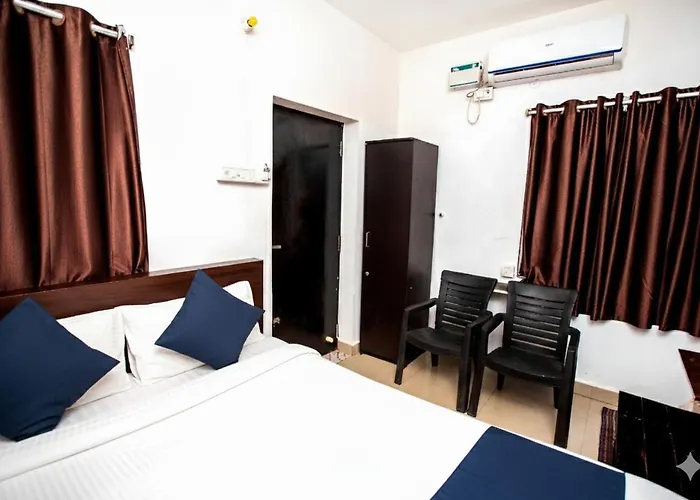 Starlight Hotel1Square