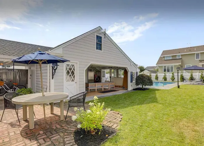Lux Home - 6Bed/4Bath, Pool, Mins To Beach And Dt