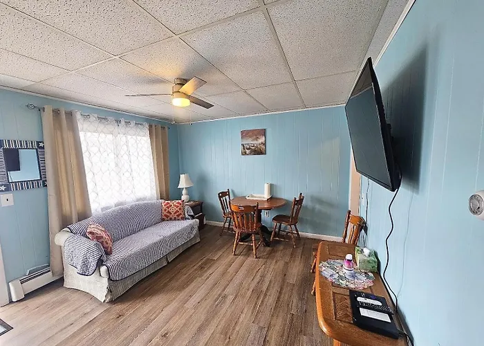 Across The Street From The Beach Pet Friendly