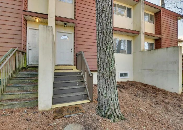 Tiger Town Getaway: 2 Mi To Downtown & Campus!