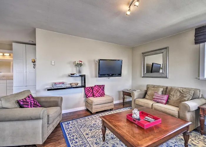 Waterfront Astoria Condo On Pier With Balcony