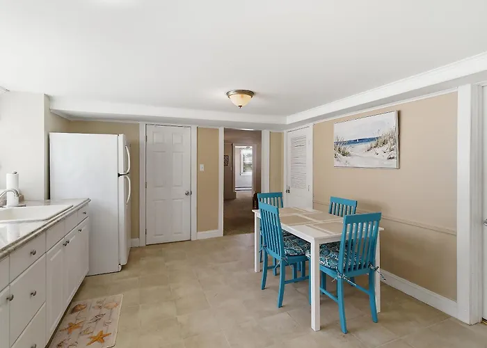 Seaside Park Spacious 6 Bedroom 3 Baths Ocean Block House 8 Beach Badges 4 Car Private Parking