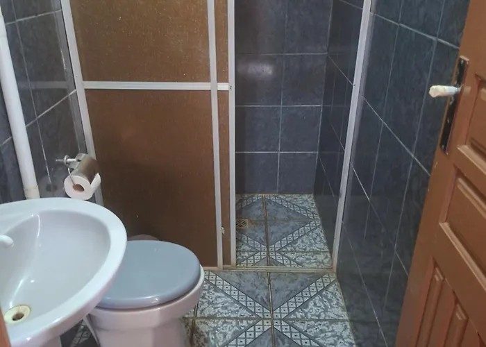 Quarto suíte no centro de sinop