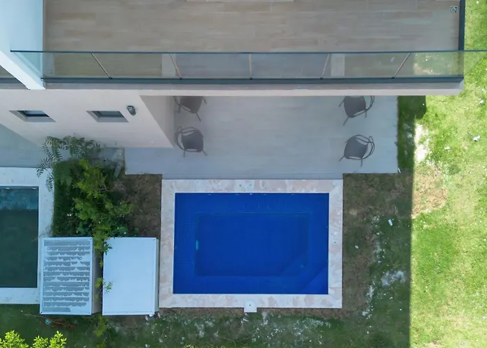Ziba | Amplio Townhouse 3H Con Piscina Privada