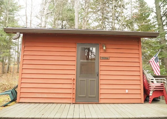Vermilion Lakeside Cabin With Sauna, 2 Docks, Ac
