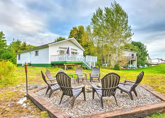 Elk Mountain Lake House And Ski Lodge!