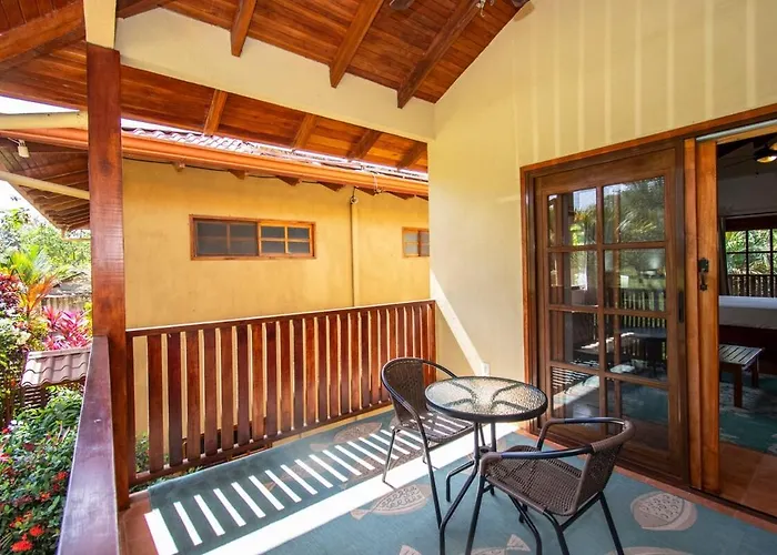 Entire Villa With Pool 3 Min Walk To Surf Dominical