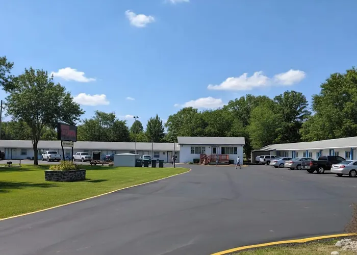 Hilltop Motel