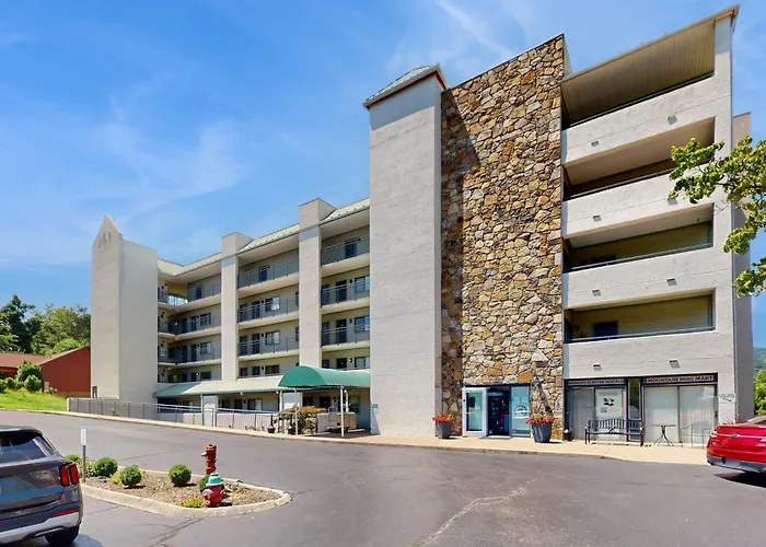 Smoky Mountain Escape Balcony Pool Free Tickets
