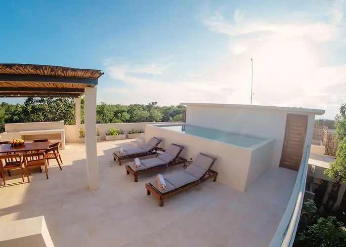 Exclusive 3Br Sky Penthouse With Private Rooftop Pool
