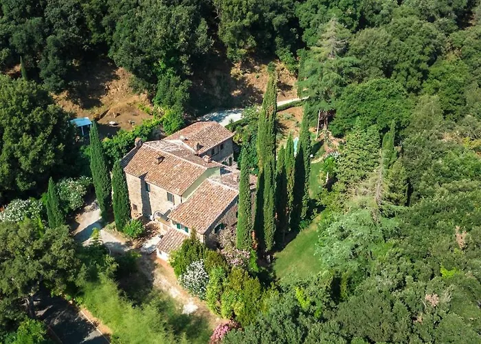 Villa Mulino Rotone - 28 Guests, 12 Rooms, 12 Bathrooms, Pool