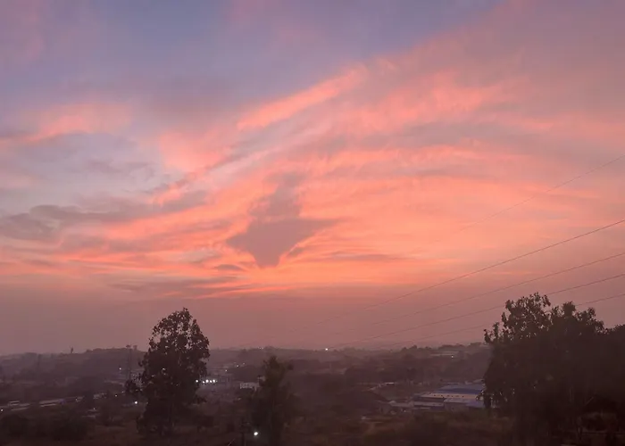 Sri Nilaya, At The Sunset Point
