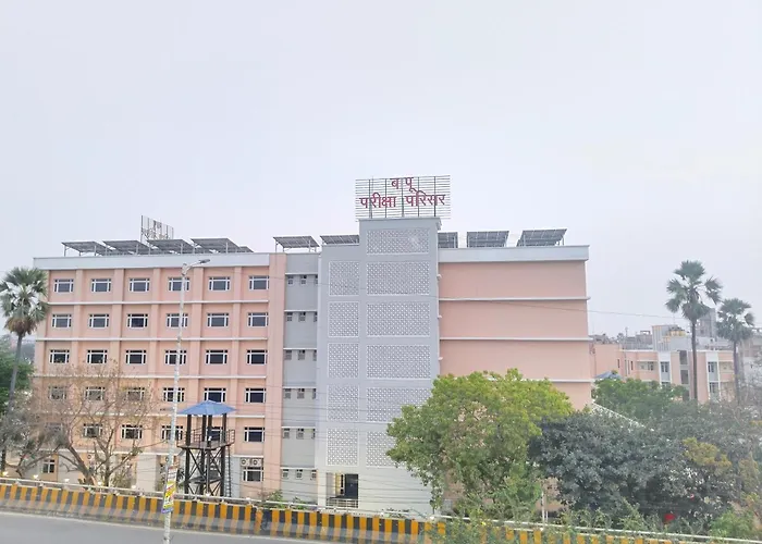 Rupali Guest House