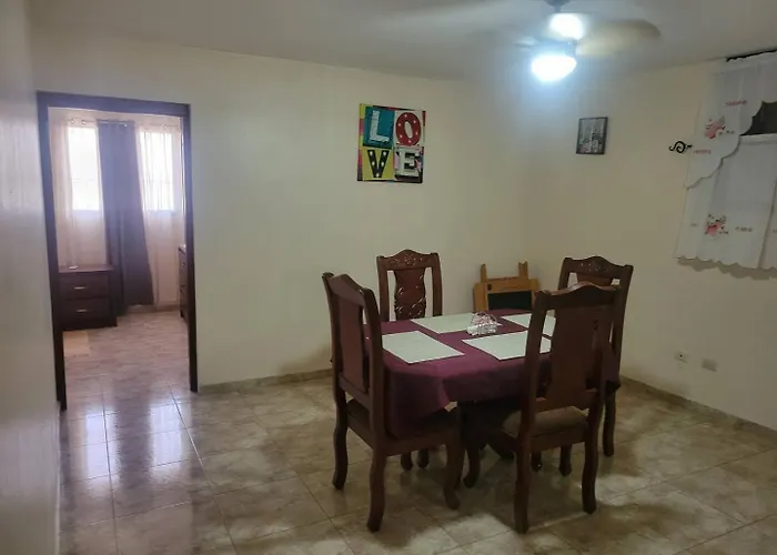 Three Bed Room Next To Colinas Mall Near Monumento