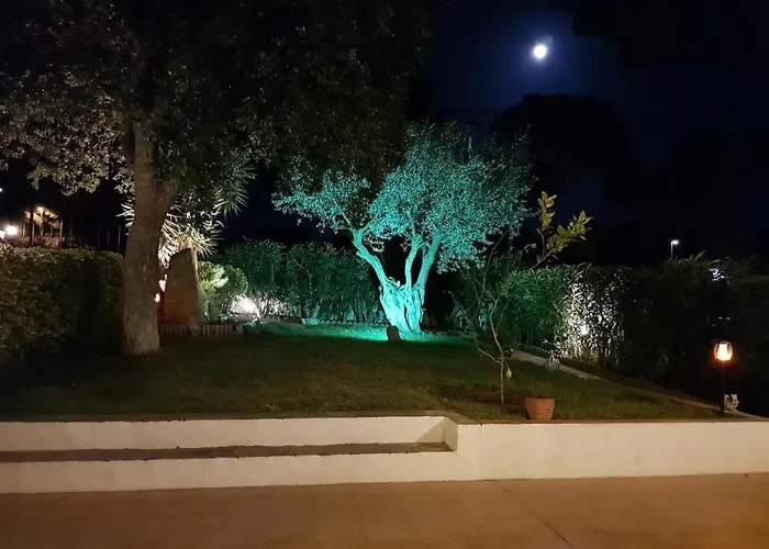 Semi-Detached House With Private Pool And Garden In Begur