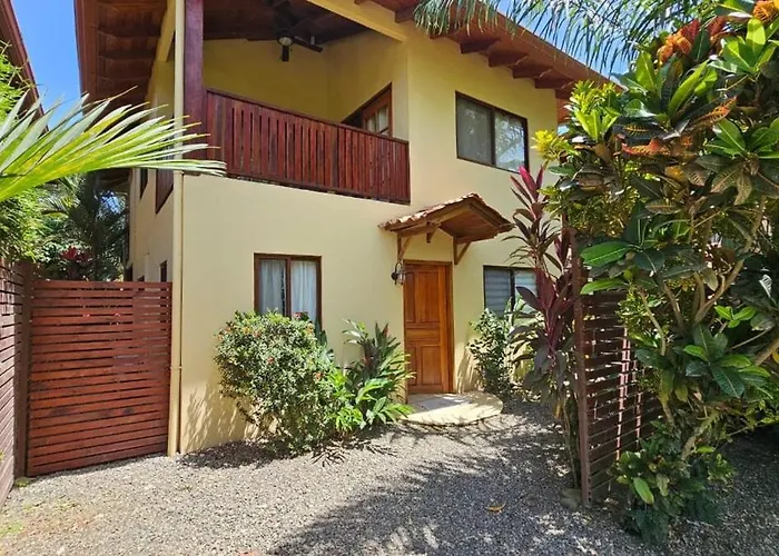Entire Villa With Pool 3 Min Walk To Surf Dominical
