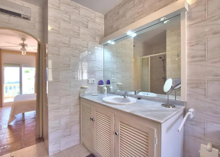 Charming Villa With Private Pool In Mijas Costa
