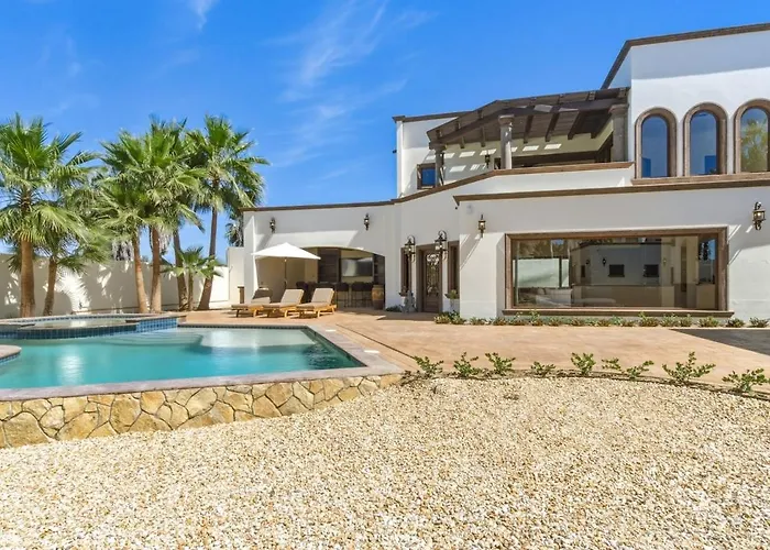 Villas Palm Oasis Including Rooftop Pickleball Pool Beach Concierge 24 7
