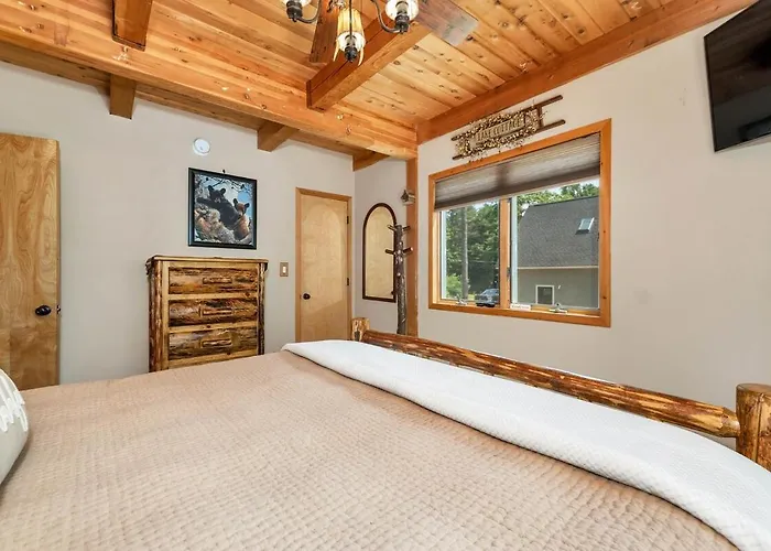 Amazing Water Front Property On Lake Waukewan In Meredith