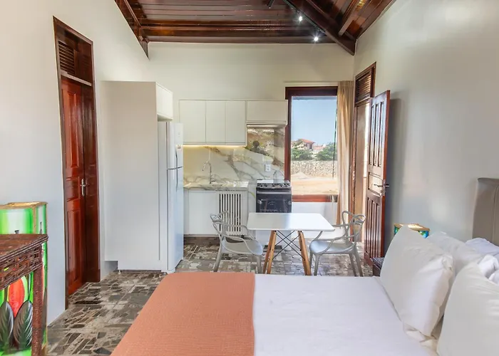 Beachfront Studio With Pool Caponga
