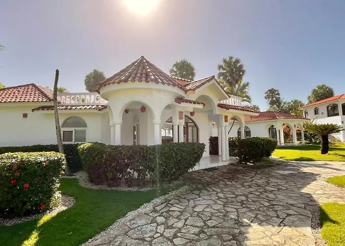 2Br Villa & 1Br Guest House, Pool And Beach At Playa Encuentro, Cabarete