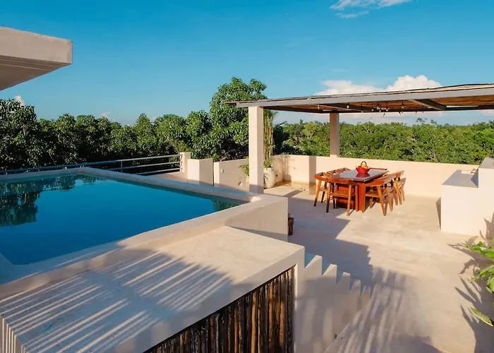 Exclusive 3Br Sky Penthouse With Private Rooftop Pool