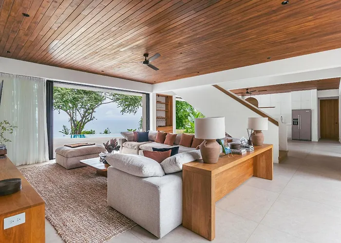 Tenowi Villa
