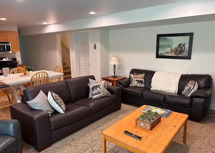 Sumas Mountain Basement Suite
