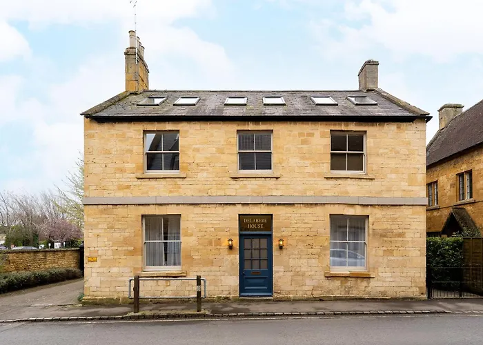 Delabere House - Luxury Cotswolds Holiday Apartments