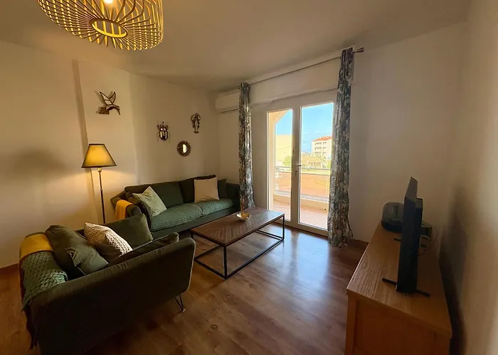Appartement T3 Plein Centre Bord De Mer