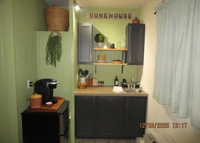 Bunkhouse On Bomoseen