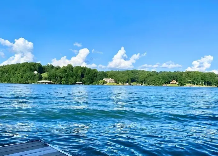 Lakefront Moneta Home With Kayaks And Dock