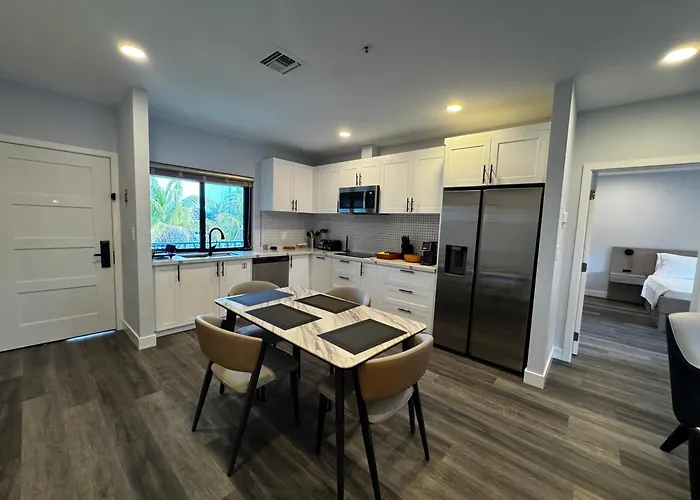Xquisite Suites