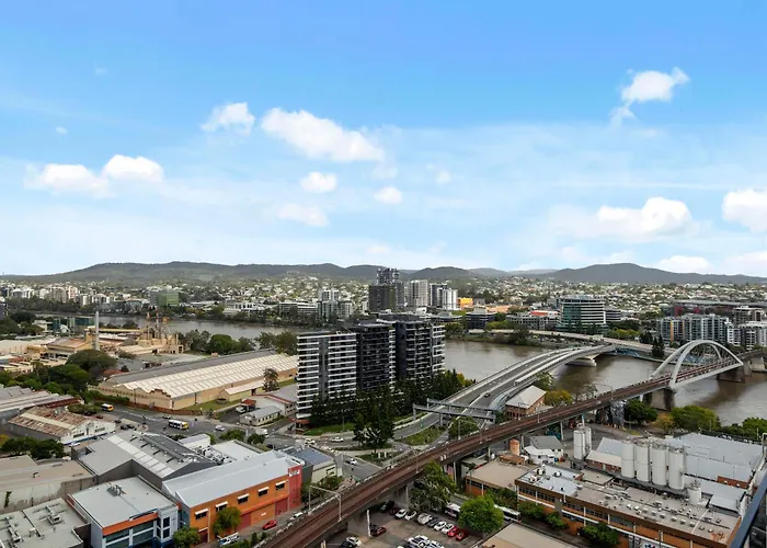 South Bank 1Br With Stunning Views And Best Location